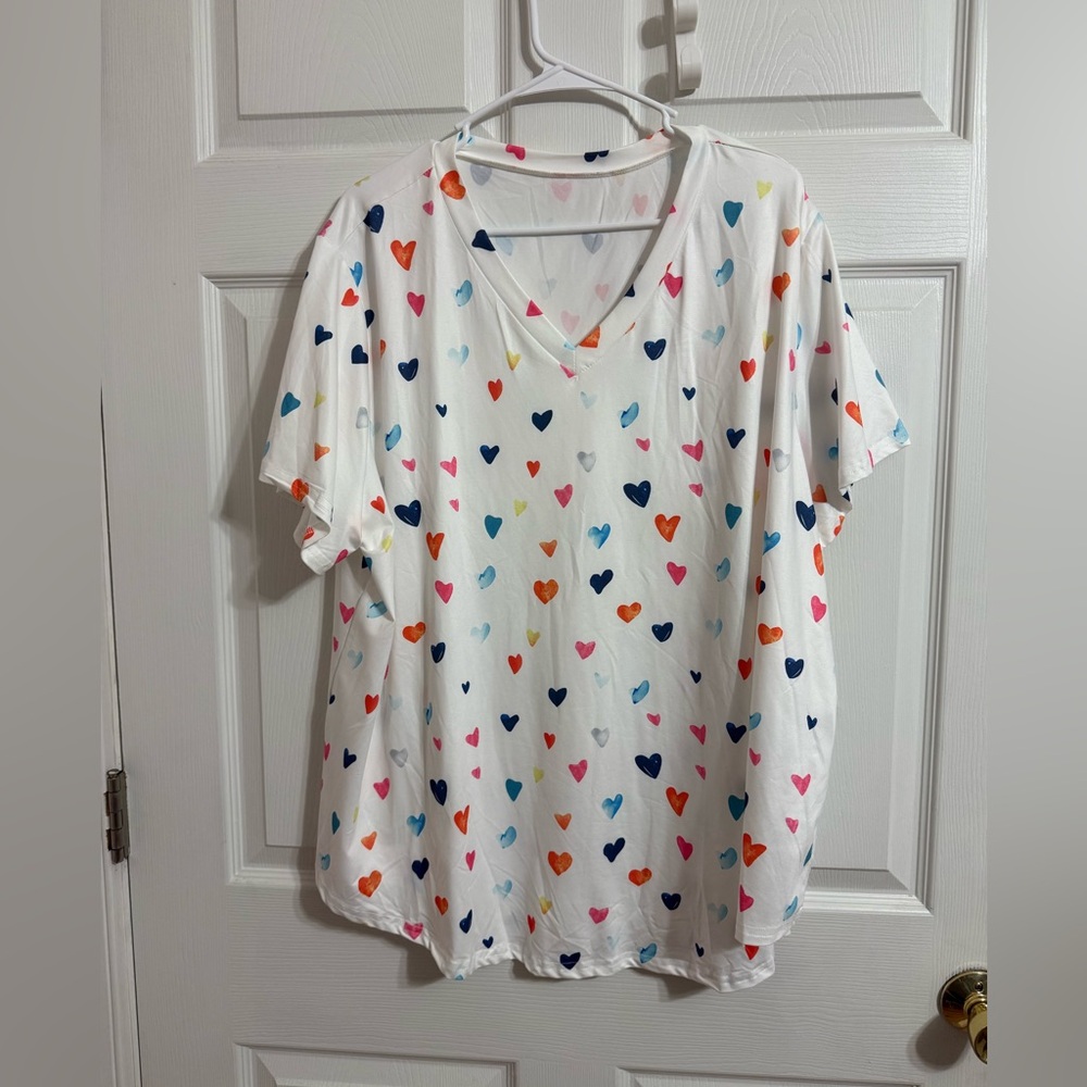 SHEIN curve 4x heart top